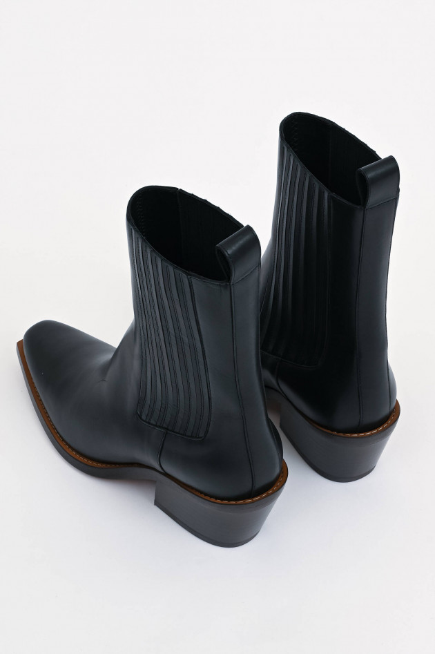 Dorothee Schumacher Chelsea Boots in Schwarz