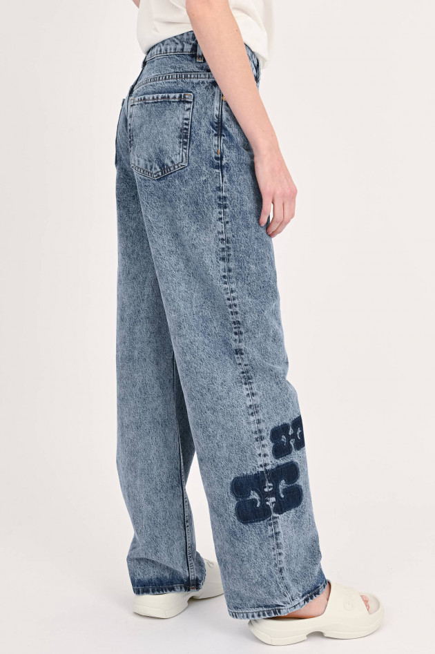 Ganni Weite Jeans mit Ganni-Logoprint in Hellblau