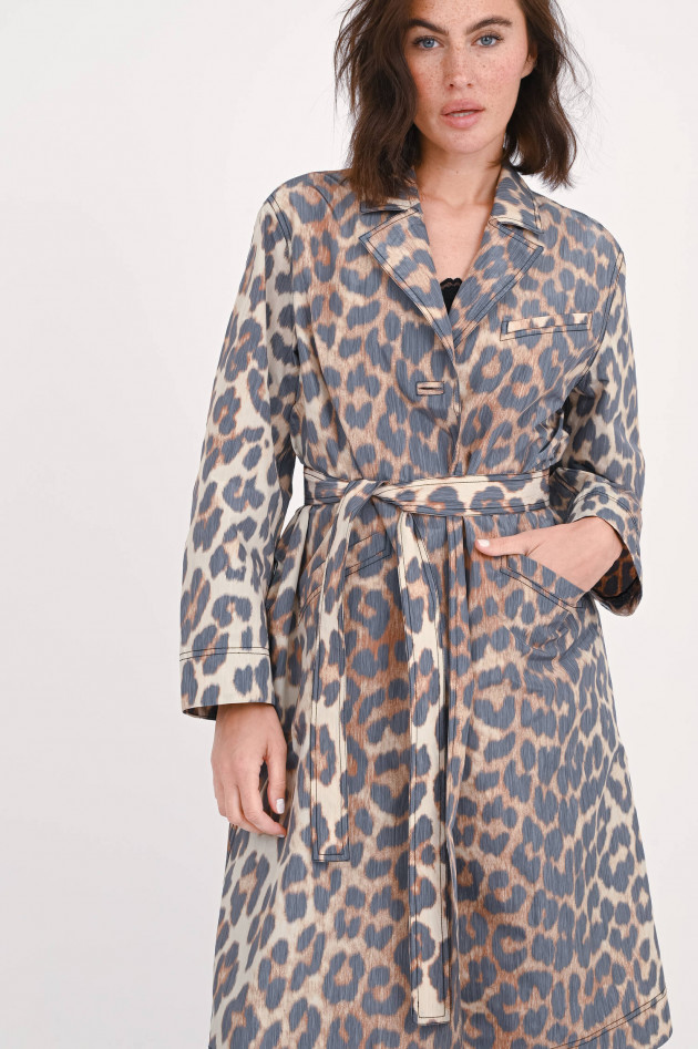 Ganni Mantel mit Leoparden Print in Braun