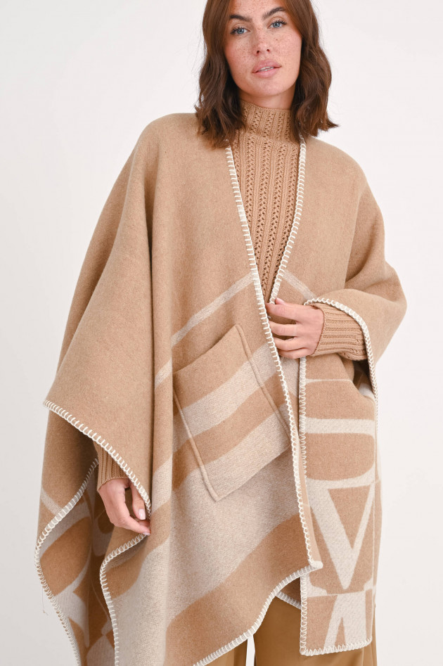 Max Mara Leisure Cape DEREMI in Beige/Natur