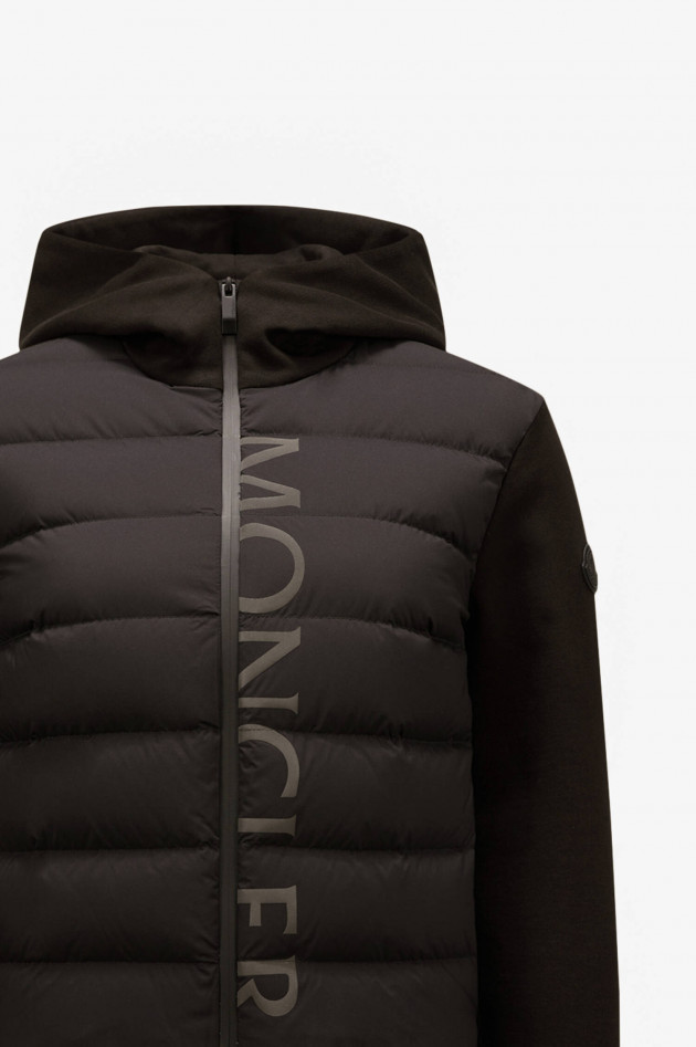 Moncler Hybridjacke mit Schriftzug in Schwarz