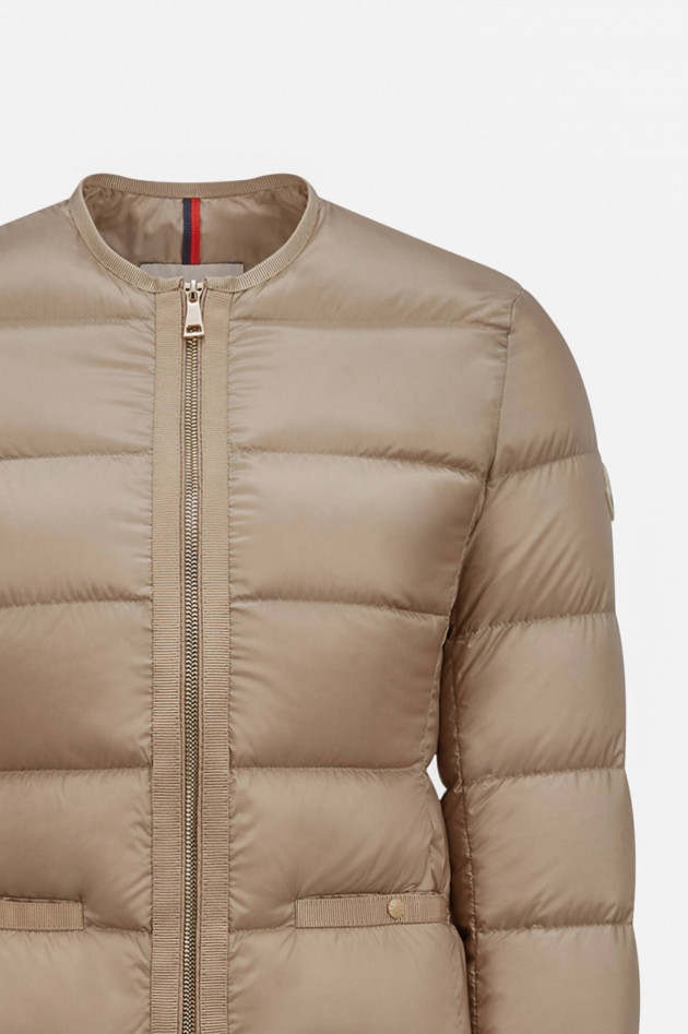 Moncler Kurze Daunenjacke LAURINE in Beige