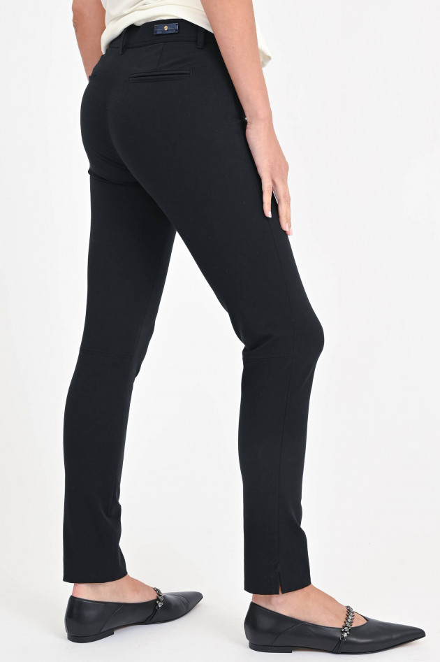 Pamela Henson Chino ROYAL mit Lederdetails in Schwarz