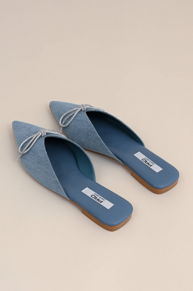 Pao Mules mit Schleifenapplikation aus Denim