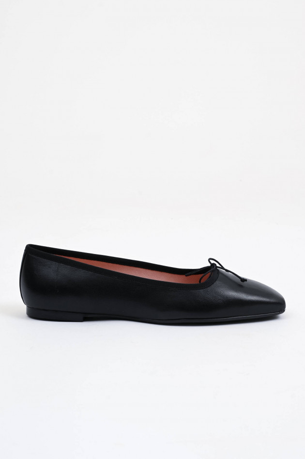 Pretty Ballerinas Lederballerina in Schwarz