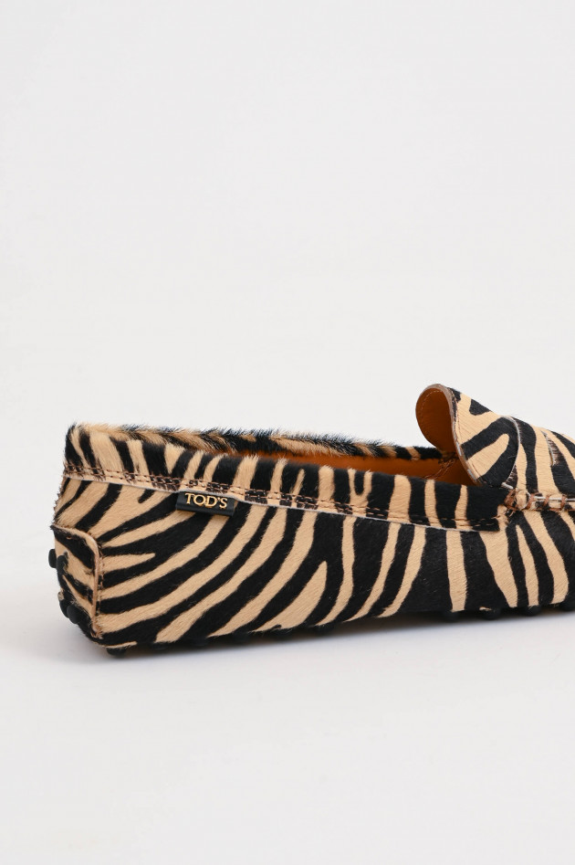 Tod's Loafer in Zebra-Optik in Beige/Schwarz