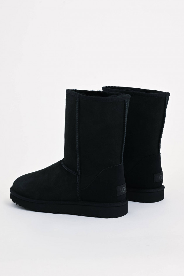 UGG Boots CLASSIC SHORT in Schwarz