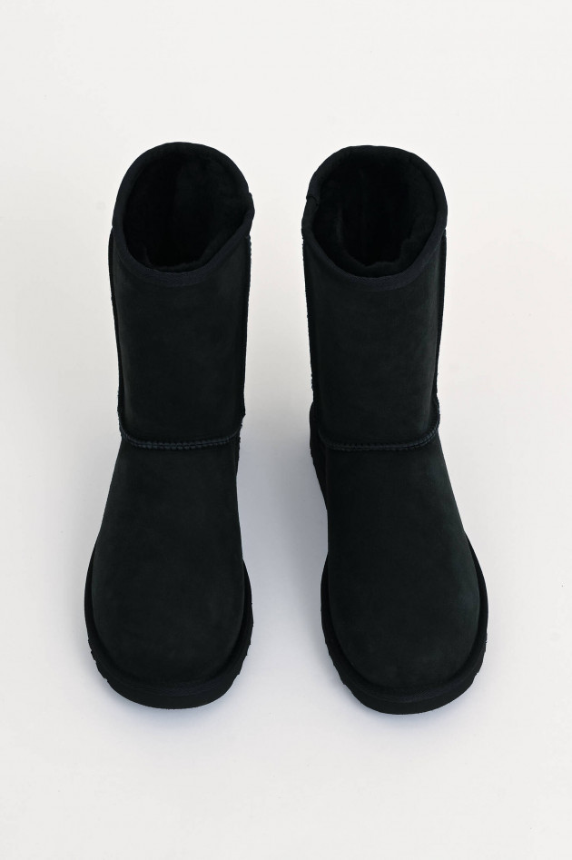 UGG Boots CLASSIC SHORT in Schwarz