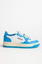 Sneaker MEDALIST LOW CLASSIC in Kobaltblau/Weiß