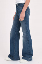 Flared Jeans MODERN DOJO in Mittelblau