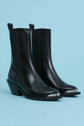 Chelsea Boots in Schwarz