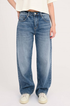 Washed-Out Mid Rise Jeans BEA in Mittelblau