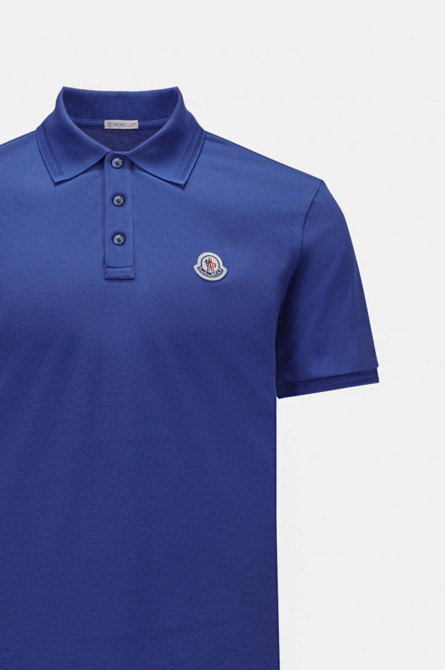 Moncler Polo-Shirt mit Stickerei-Details in Blau-violett