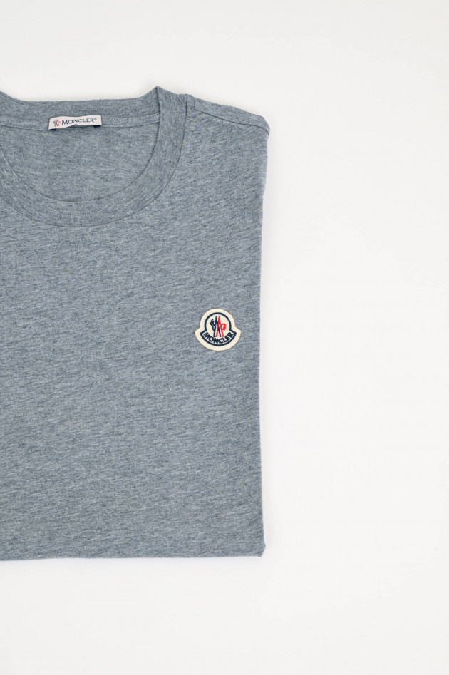 Moncler T-Shirt mit Logo-Stickerei in Grau