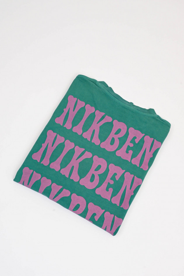 Nikben T-Shirt mit XXL-Backprint in Grün/Magenta