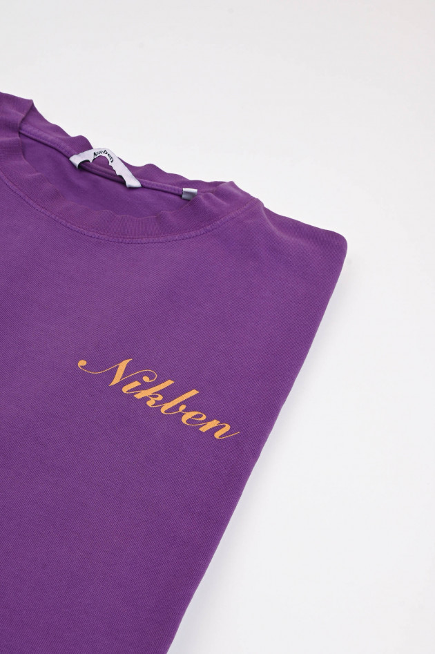 Nikben T-Shirt mit XXL-Backprint in Violett