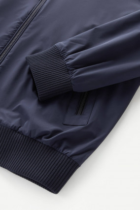 Bomberjacke aus Stretch-Nylon in Navy